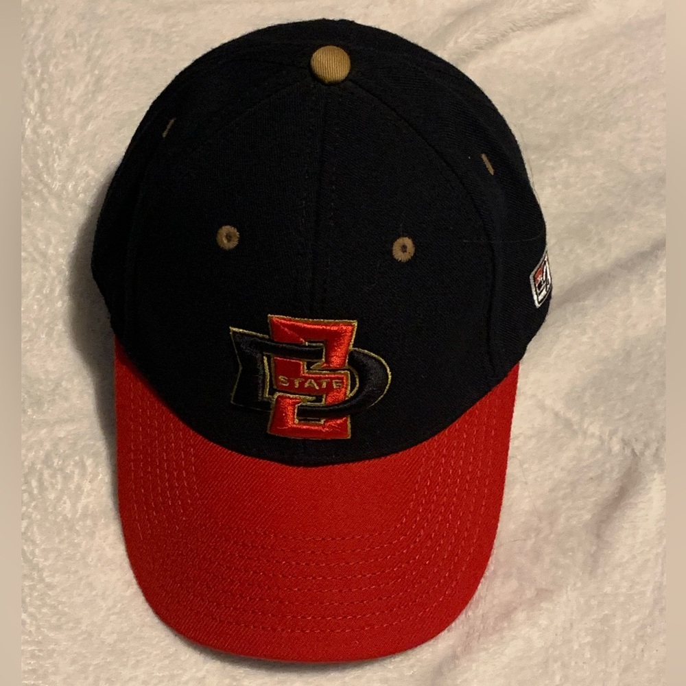 San Diego State University Aztecs 6 3/4th size hat